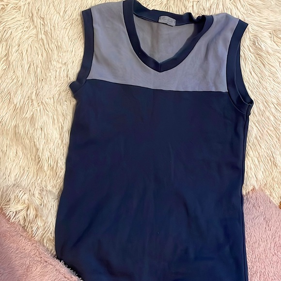 Brandy Melville sleeveless blue top, preppy - Picture 2 of 3